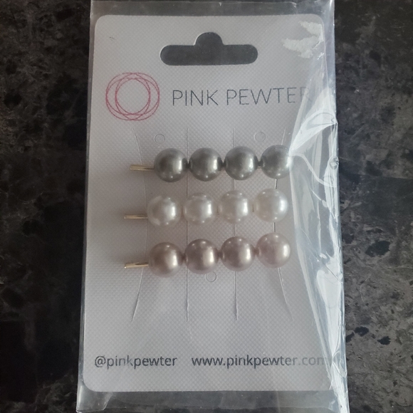 NEW NWOT Catherine the Great - Linear Pearls Bobby Pin Set (3pc) - Picture 5 of 6